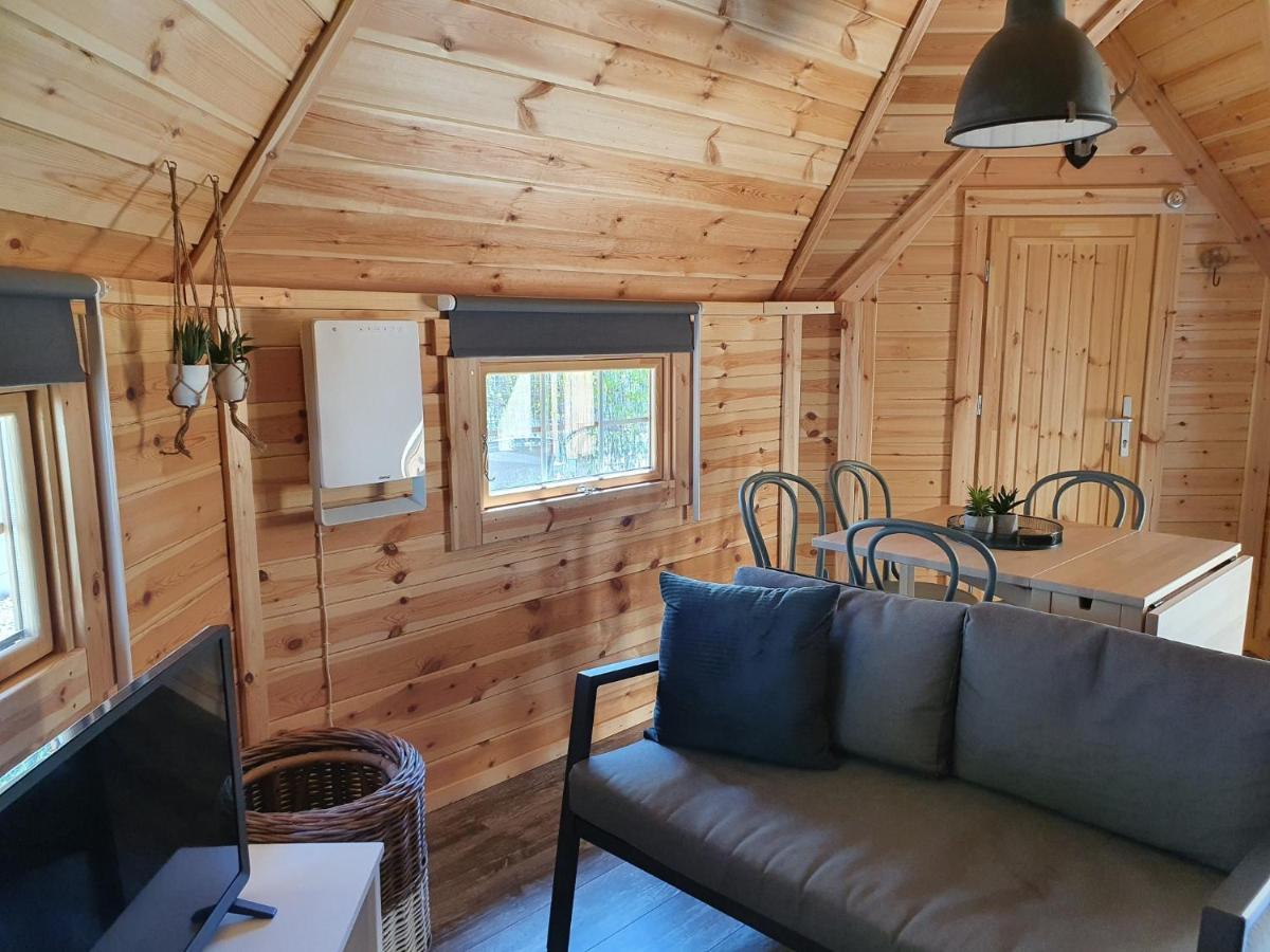 Finse Kota - Tiny House Villa Oostkapelle Exterior photo