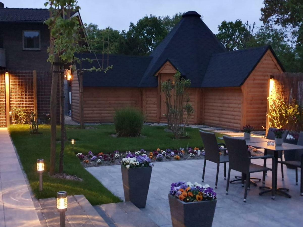 Finse Kota - Tiny House Villa Oostkapelle Exterior photo